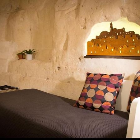 Casa Masiello La Casa Tipica Dei Sassi Di Matera Luaran gambar