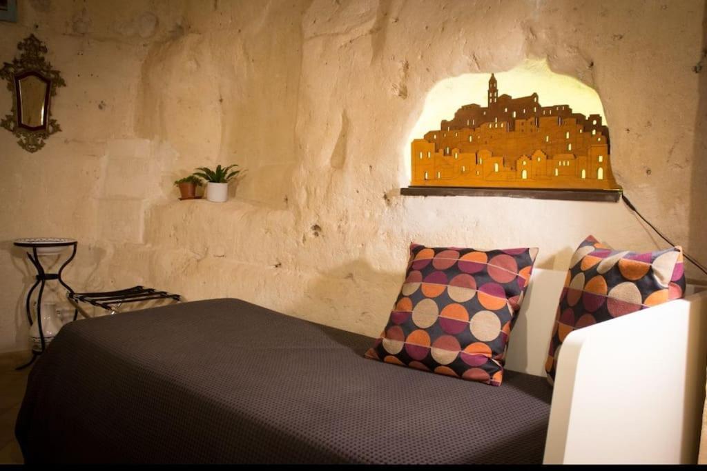 Casa Masiello La Casa Tipica Dei Sassi Di Matera Luaran gambar