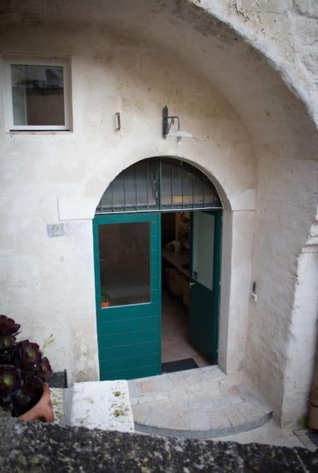 Casa Masiello La Casa Tipica Dei Sassi Di Matera Luaran gambar