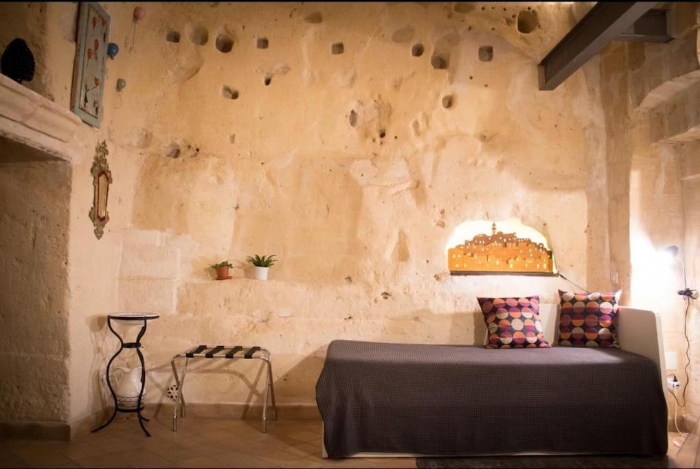 Casa Masiello La Casa Tipica Dei Sassi Di Matera Luaran gambar