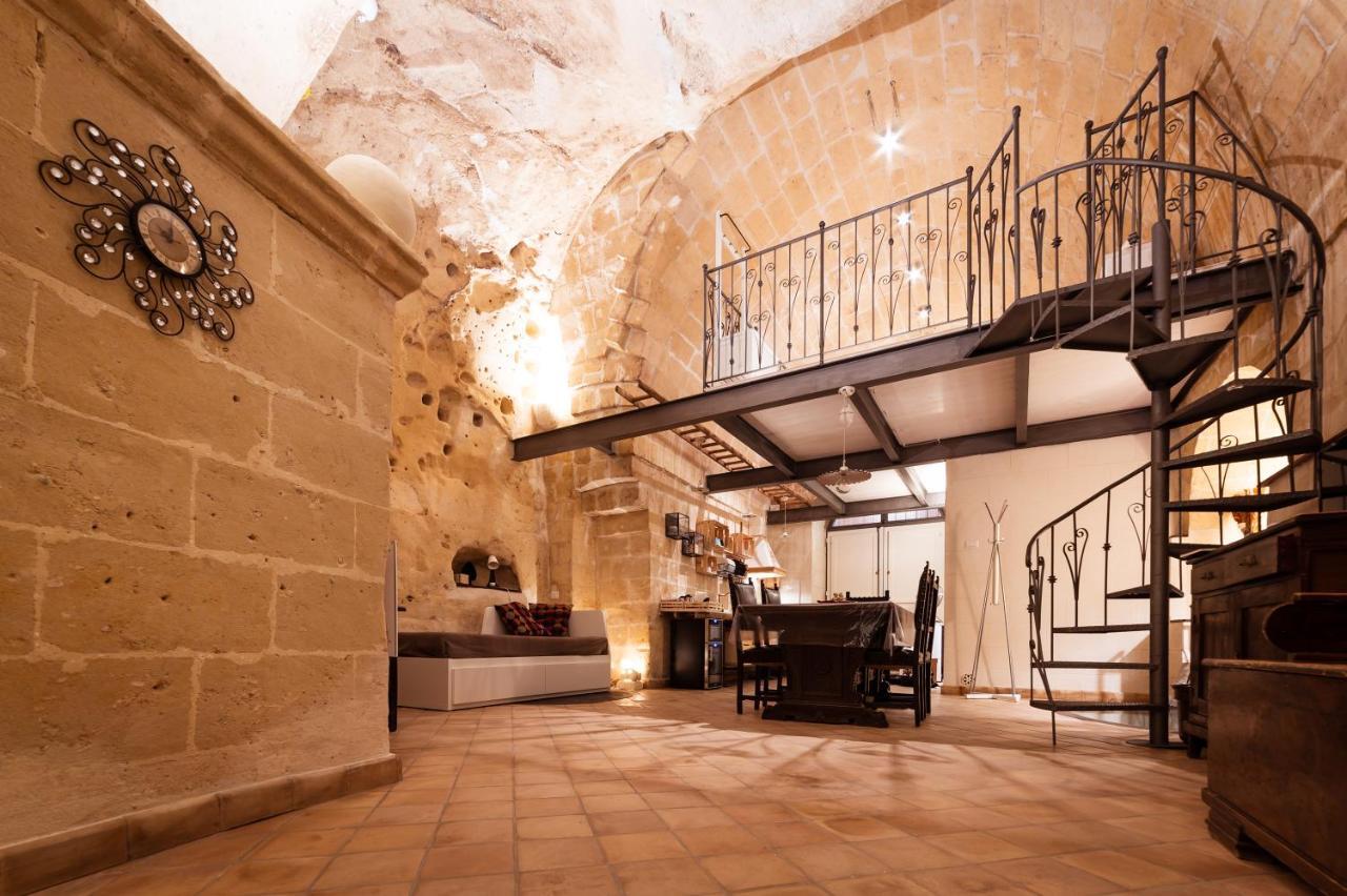 Casa Masiello La Casa Tipica Dei Sassi Di Matera Luaran gambar