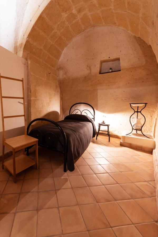 Casa Masiello La Casa Tipica Dei Sassi Di Matera Luaran gambar